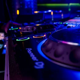 09.11.2024 - BACK TO 2000´S